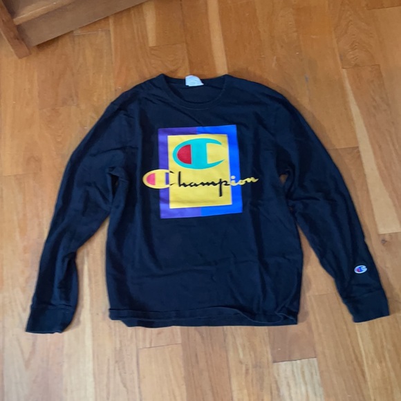 Black Champion Long Sleeve Graphic - Picture 2 of 4